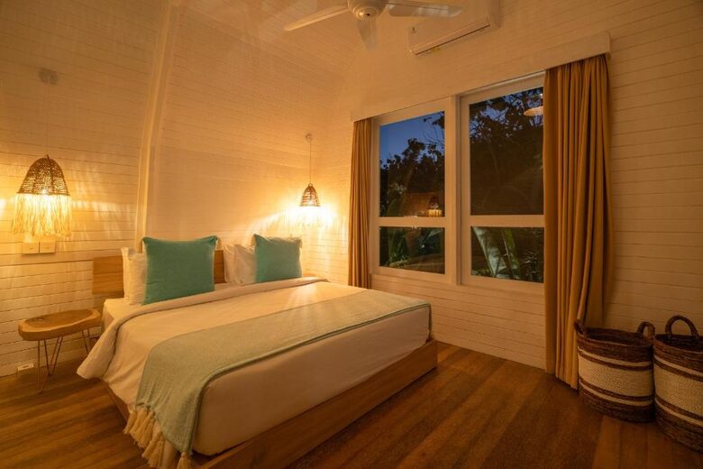 Elegant Uluwatu Escape Near Nyang Nyang Beach - "THE LAGOON " - Bali, Indonesia