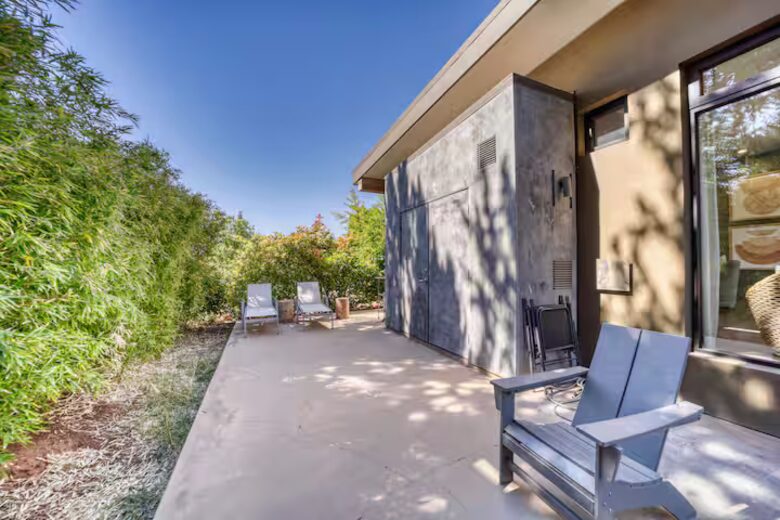 Tranquil Escape at Coffee Pot Rock - Sedona, Arizona