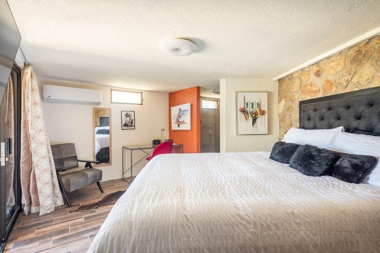 Elegant El Pedregal Retreat with Pool, Palapas & Private Beach Access - Cabo San Lucas, Mexico