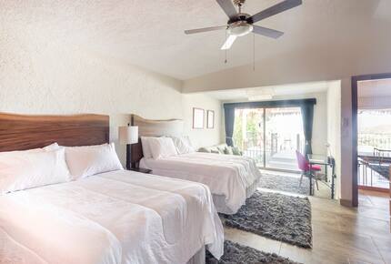 Elegant El Pedregal Retreat with Pool, Palapas & Private Beach Access - Cabo San Lucas, Mexico