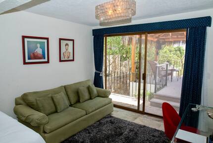 Elegant El Pedregal Retreat with Pool, Palapas & Private Beach Access - Cabo San Lucas, Mexico