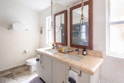 Elegant El Pedregal Retreat with Pool, Palapas & Private Beach Access - Cabo San Lucas, Mexico