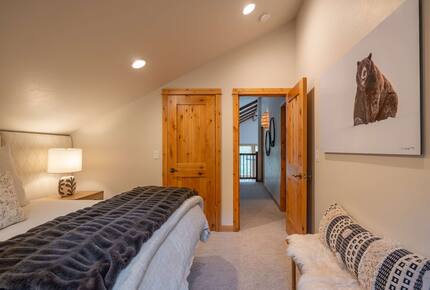 Alpine Elegance in Big Sky’s Mountain Village - Big Sky, Montana