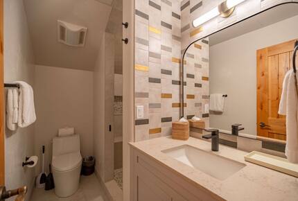 Alpine Elegance in Big Sky’s Mountain Village - Big Sky, Montana