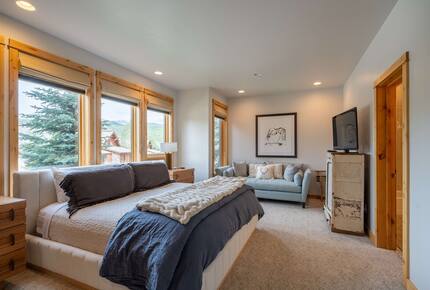 Alpine Elegance in Big Sky’s Mountain Village - Big Sky, Montana