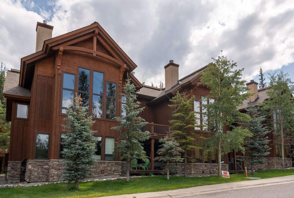 Alpine Elegance in Big Sky’s Mountain Village - Big Sky, Montana