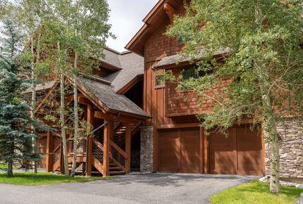 Alpine Elegance in Big Sky’s Mountain Village - Big Sky, Montana