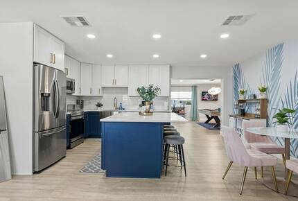 Elegant Entertainer Near Hyde Park - Tampa, Florida