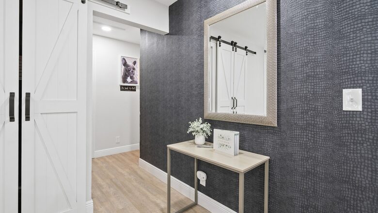 Elegant Entertainer Near Hyde Park - Tampa, Florida