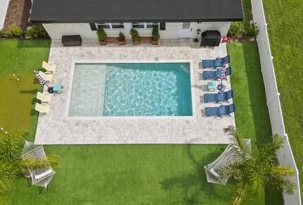 Elegant Entertainer Near Hyde Park - Tampa, Florida