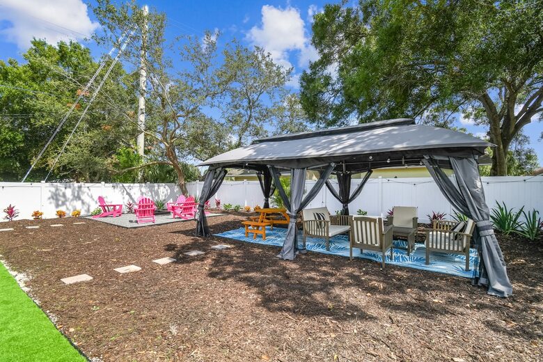 Elegant Entertainer Near Hyde Park - Tampa, Florida