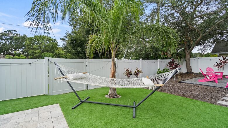 Elegant Entertainer Near Hyde Park - Tampa, Florida