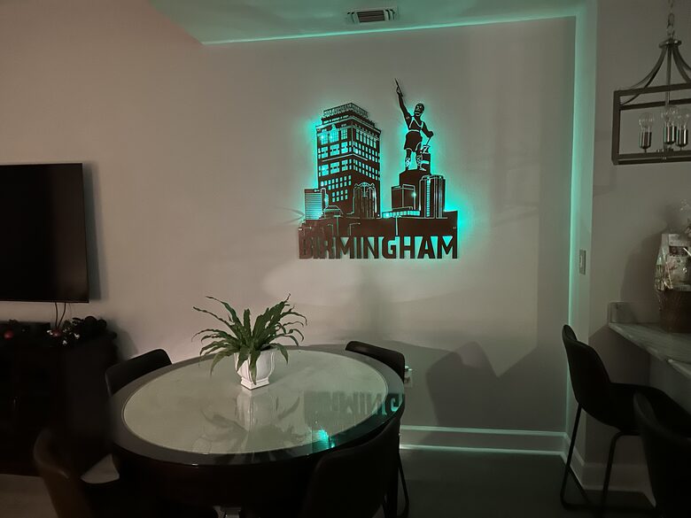 Stylish High-Rise Stay in the Heart of Birmingham - Birmingham, Alabama