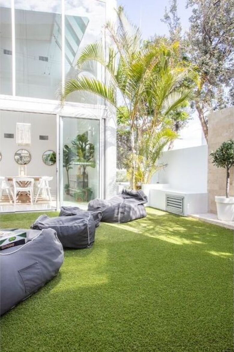 Oceanfront Elegance in Salt Village - Kingscliff, Australia