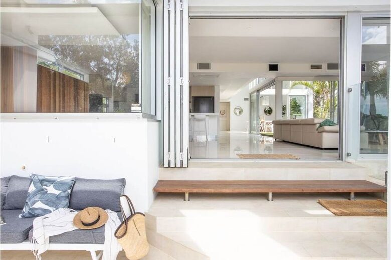 Oceanfront Elegance in Salt Village - Kingscliff, Australia