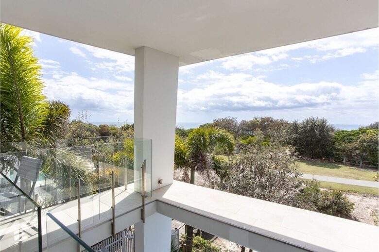 Oceanfront Elegance in Salt Village - Kingscliff, Australia