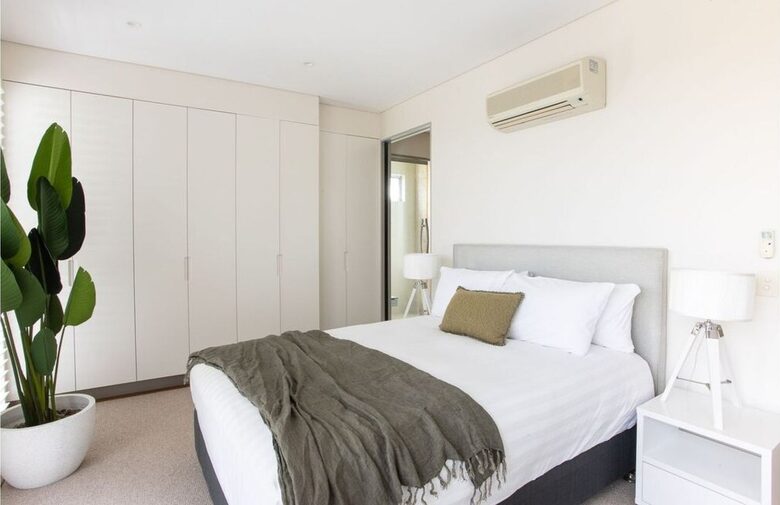 Oceanfront Elegance in Salt Village - Kingscliff, Australia