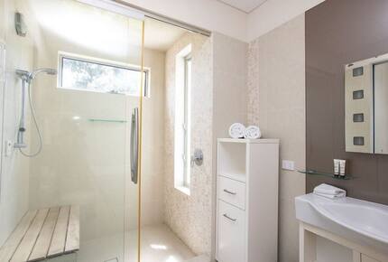 Oceanfront Elegance in Salt Village - Kingscliff, Australia