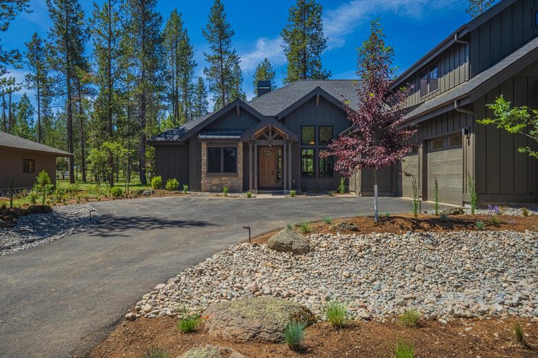 Handcrafted Comfort in Oregon’s High Desert - Sunriver, Oregon