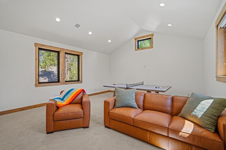 Handcrafted Comfort in Oregon’s High Desert - Sunriver, Oregon