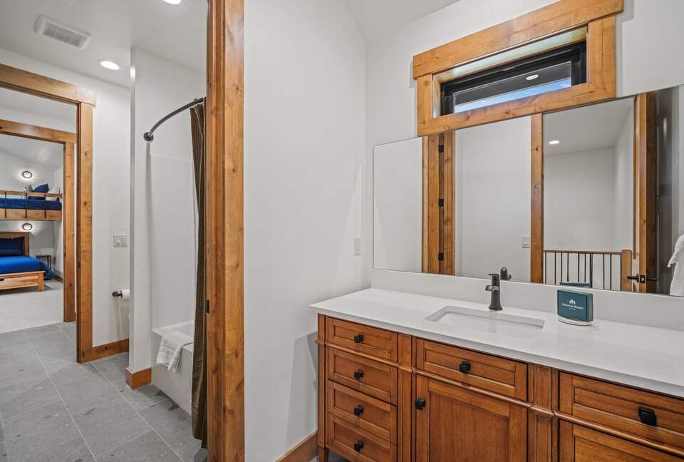 Handcrafted Comfort in Oregon’s High Desert - Sunriver, Oregon