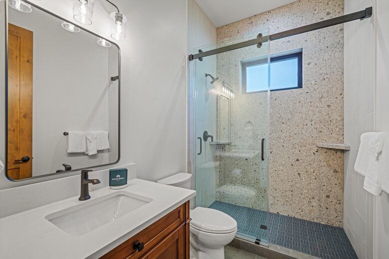 Handcrafted Comfort in Oregon’s High Desert - Sunriver, Oregon