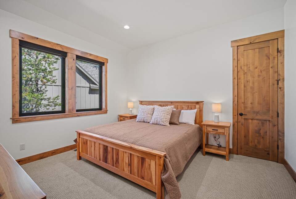 Handcrafted Comfort in Oregon’s High Desert - Sunriver, Oregon