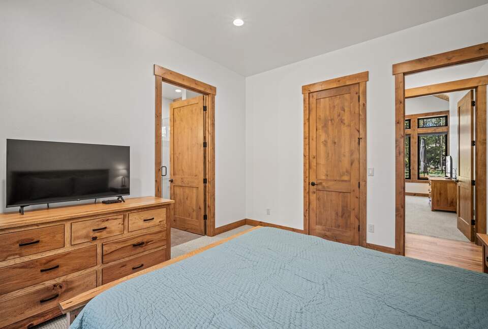 Handcrafted Comfort in Oregon’s High Desert - Sunriver, Oregon