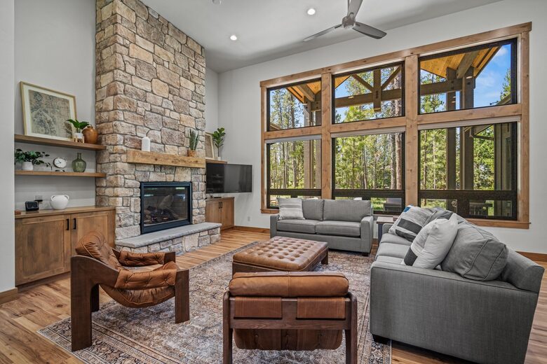 Handcrafted Comfort in Oregon’s High Desert - Sunriver, Oregon