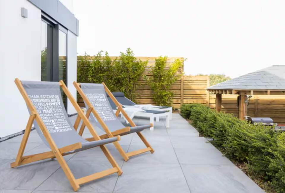 A Contemporary Haven on the Roseland Peninsula - Saint Mawes, United Kingdom