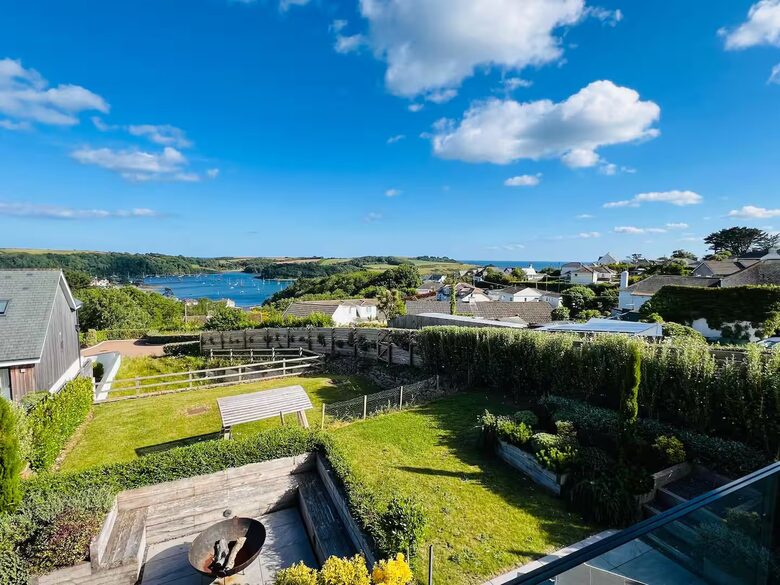 A Contemporary Haven on the Roseland Peninsula - Saint Mawes, United Kingdom