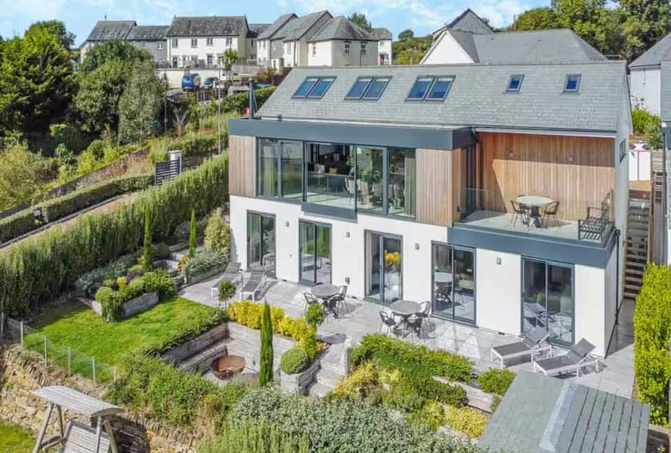 A Contemporary Haven on the Roseland Peninsula - Saint Mawes, United Kingdom