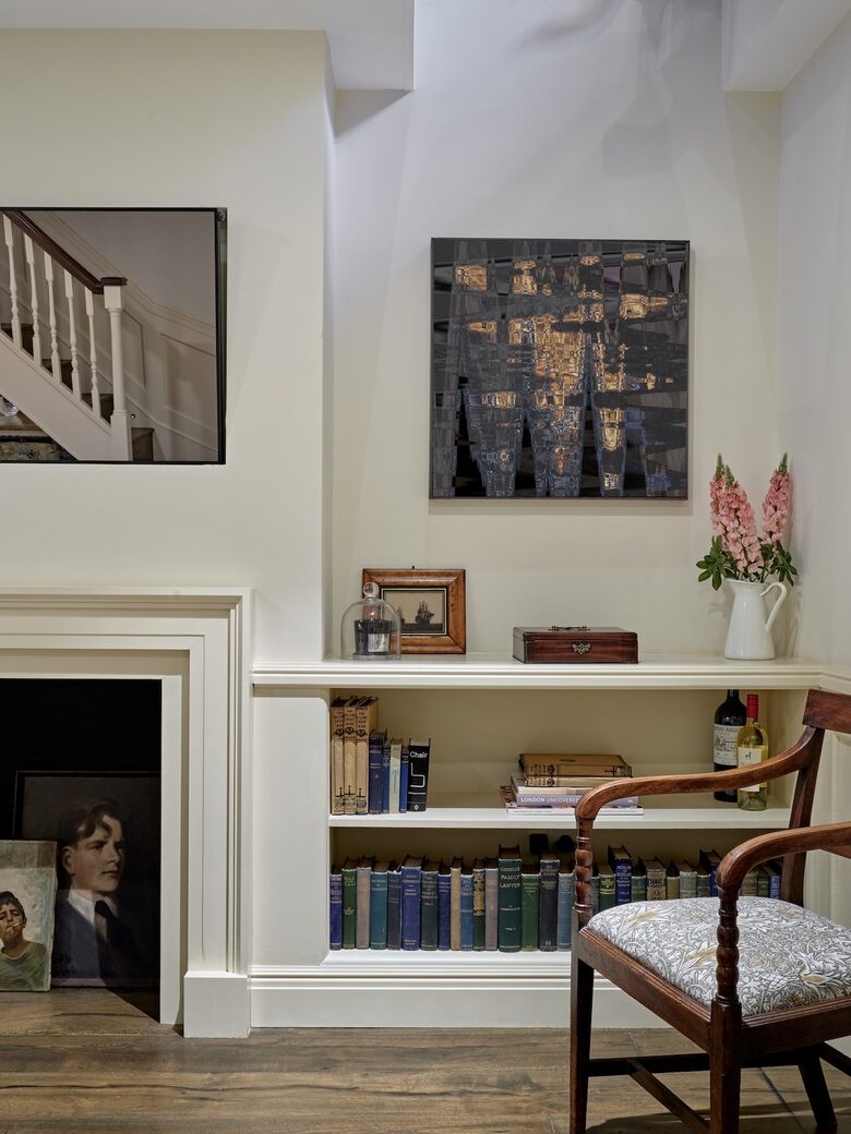 Elegant Georgian Townhouse in the Heart of Barnes Village - London, United Kingdom