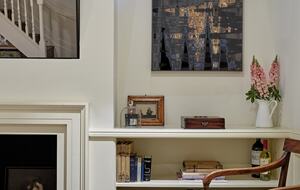 Elegant Georgian Townhouse in the Heart of Barnes Village - London, United Kingdom