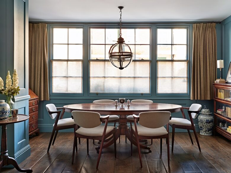 Elegant Georgian Townhouse in the Heart of Barnes Village - London, United Kingdom