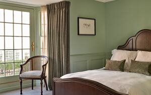 Elegant Georgian Townhouse in the Heart of Barnes Village - London, United Kingdom