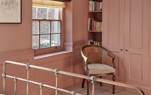 Elegant Georgian Townhouse in the Heart of Barnes Village - London, United Kingdom