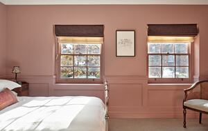 Elegant Georgian Townhouse in the Heart of Barnes Village - London, United Kingdom