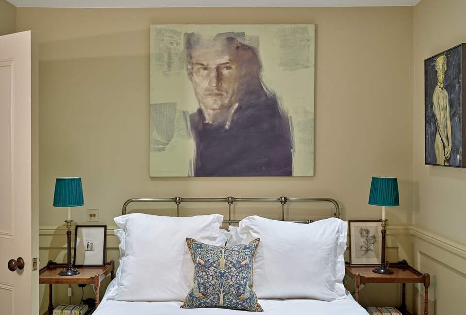 Elegant Georgian Townhouse in the Heart of Barnes Village - London, United Kingdom