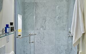 Elegant Georgian Townhouse in the Heart of Barnes Village - London, United Kingdom