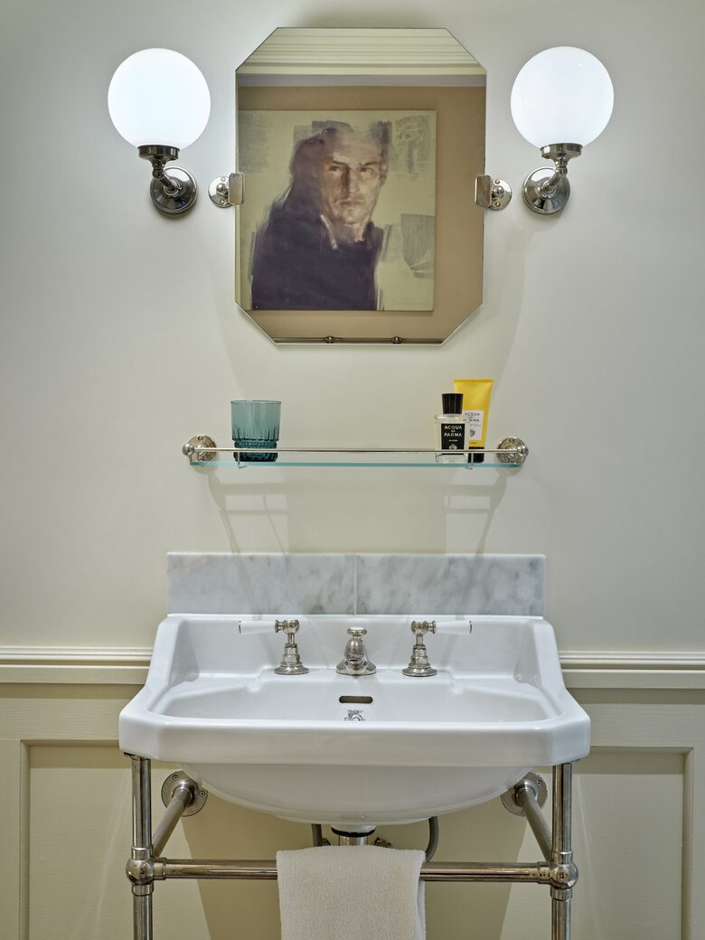 Elegant Georgian Townhouse in the Heart of Barnes Village - London, United Kingdom