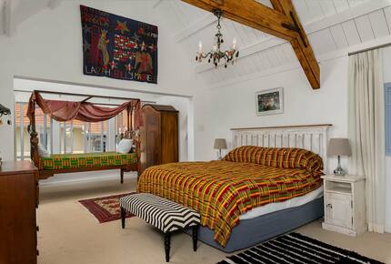 The Rafters: Timeless Charm by the Sea - Muizenberg, South Africa