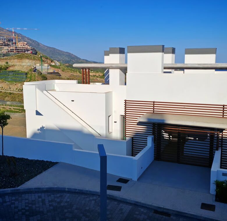 Real de La Quinta Residential Country Club Apartment - Marbella, Spain