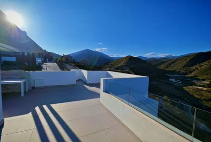 Real de La Quinta Residential Country Club Apartment - Marbella, Spain