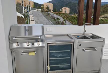 Real de La Quinta Residential Country Club Apartment - Marbella, Spain