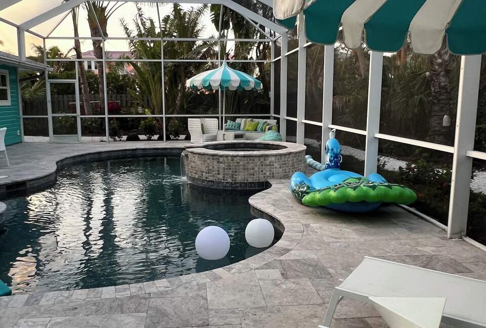 Magazine-Worthy Sanibel Retreat - Sanibel, Florida