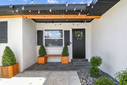 Elegant Entertainer Near Hyde Park - Tampa, Florida