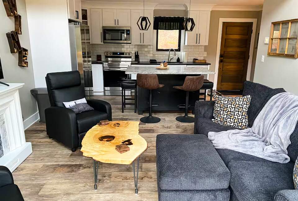 River & Vine House - Thurmond, North Carolina