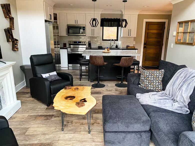 River & Vine House - Thurmond, North Carolina