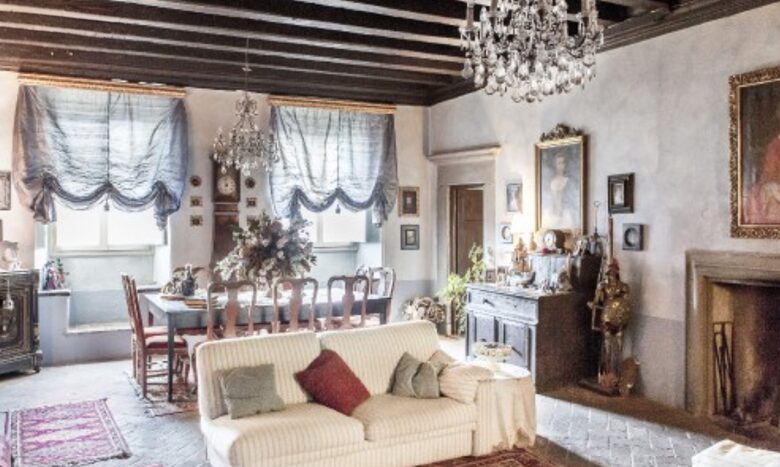 Timeless Tuscan Villa in the Heart of Coreglia Antelminelli - Coreglia Antelminelli, Italy